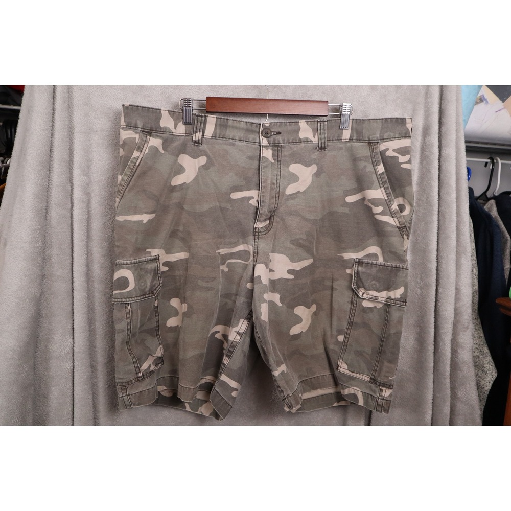 Faded Glory Mens Camouflage Cargo Shorts Size 44 Green Camo Cotton Utility 1197